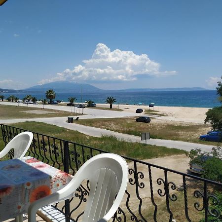 Thomas Vrasna Close To The Sea Dış mekan fotoğraf